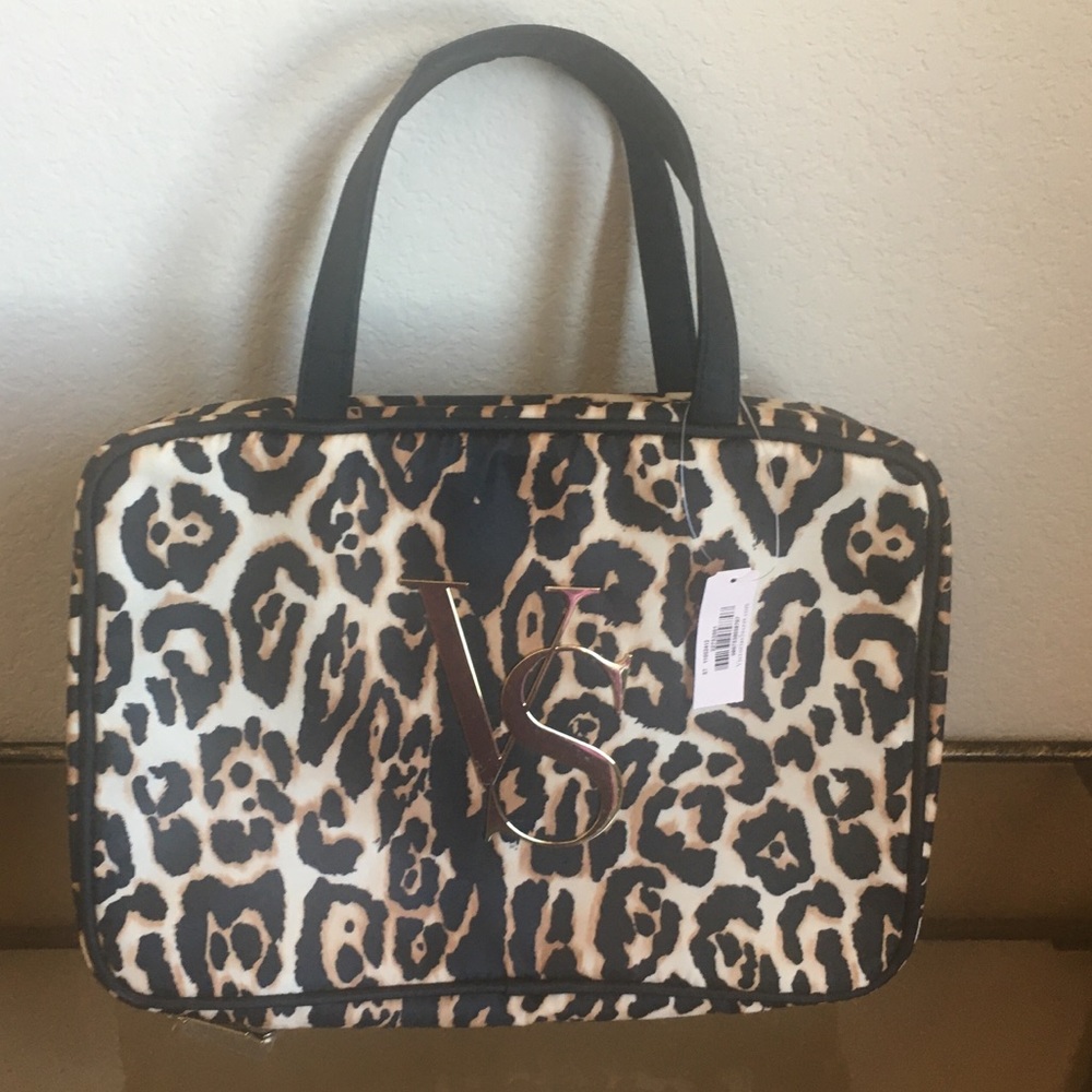 VS Wild Leopard Travel Hanging Beauty ToiletryCase